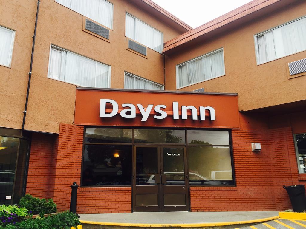 Days Inn By Wyndham Terrace Luaran gambar